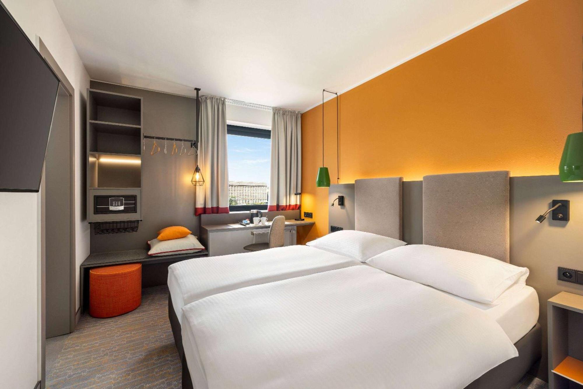 Vienna House Easy By Wyndham Cracow Hotel Krakow Ngoại thất bức ảnh