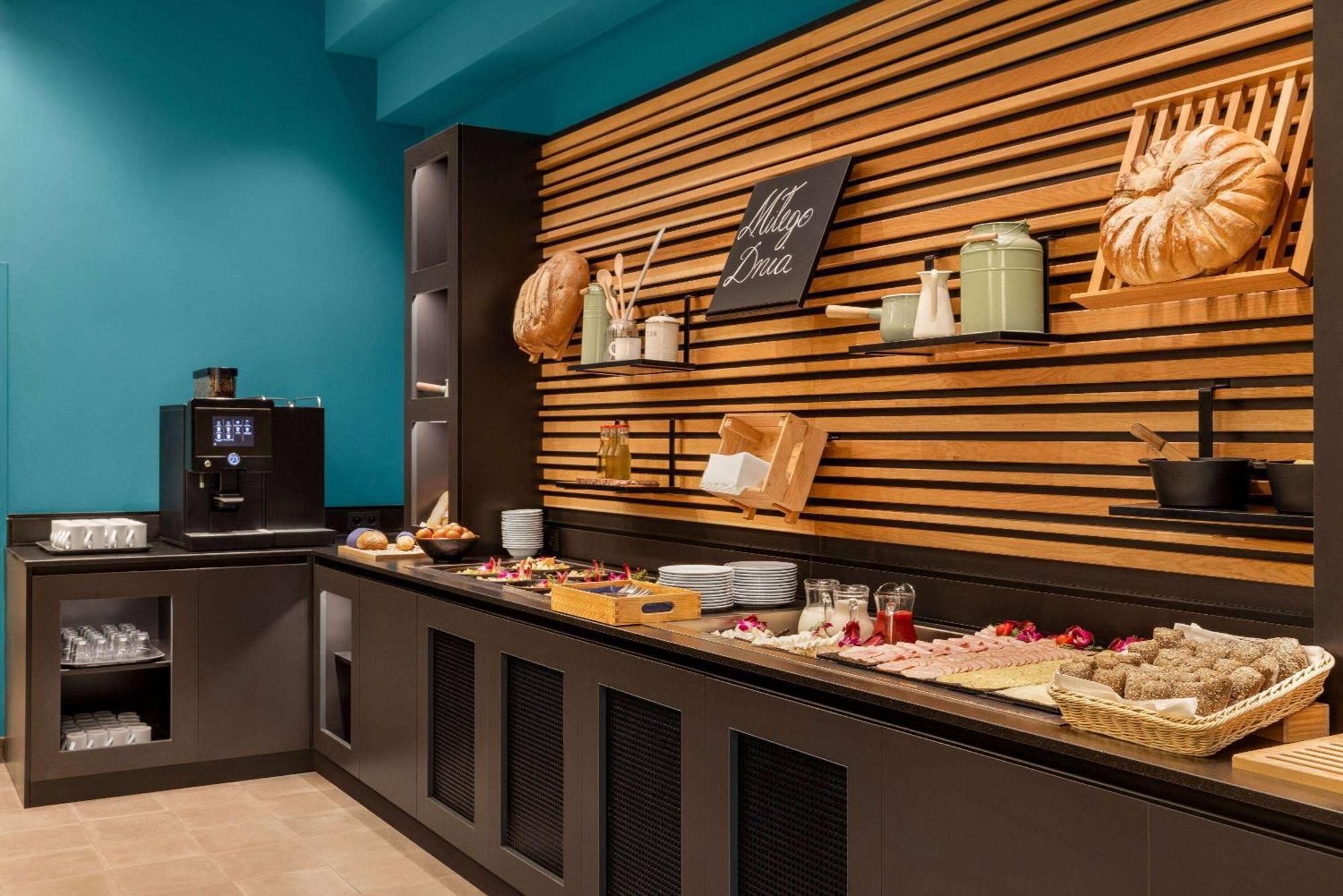 Vienna House Easy By Wyndham Cracow Hotel Krakow Ngoại thất bức ảnh