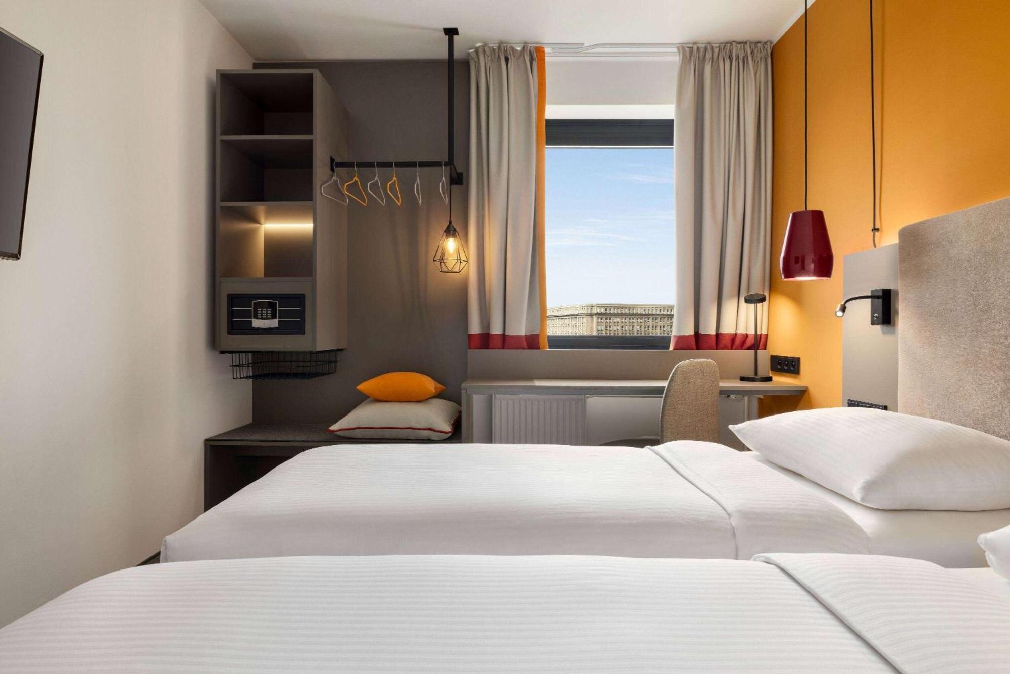 Vienna House Easy By Wyndham Cracow Hotel Krakow Ngoại thất bức ảnh